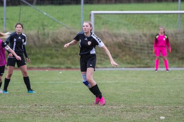 Bild 371 - Frauen Grossenasper SV - SV Steinhorst/Labenz : Ergebnis: 1:3